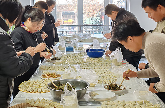 冬至新鼎家 饺香情更浓
